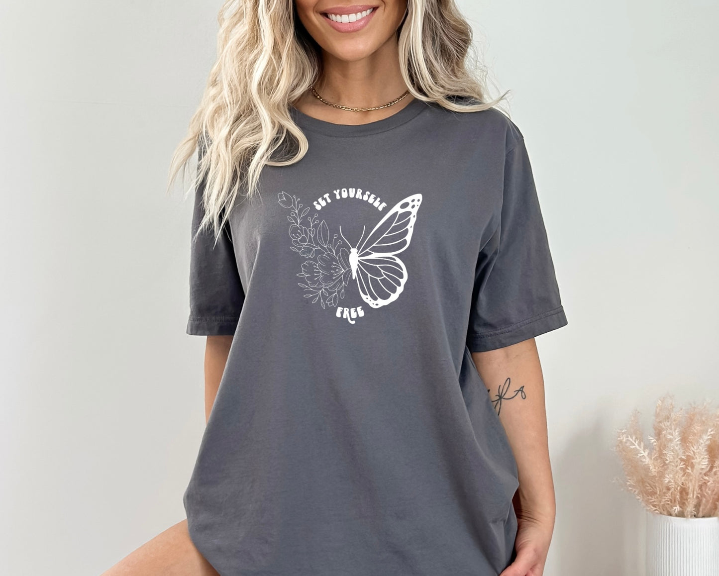 Set Yourself Free Shirt, Butterfly Sweater, Flower Hoodie, Mental Health Sweatshirt, Aesthetic Hoodie, Inspirational Tee